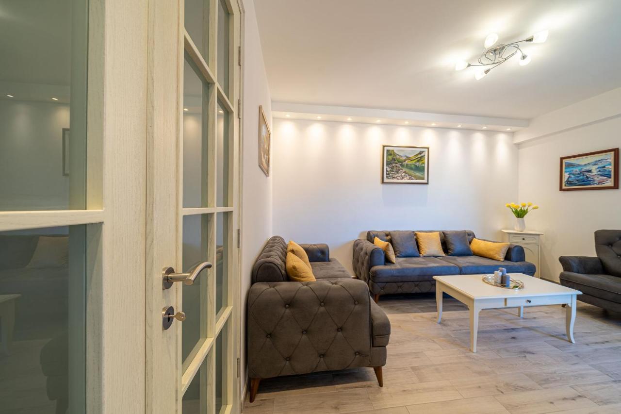 Boka View Luxury Suite - With Free Garage Parking Kotor Exterior photo