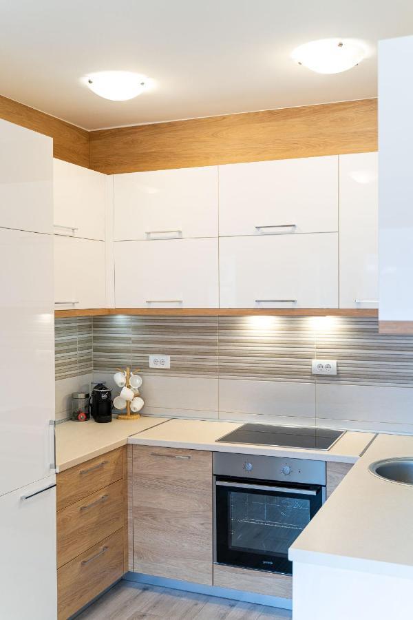 Boka View Luxury Suite - With Free Garage Parking Kotor Exterior photo